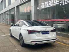 Nissan Teana 2.0L XL-TLS Comfort Edition - photo 3