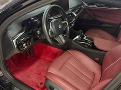 BMW 5 Series 525Li M Sport Package - ფოტო 4