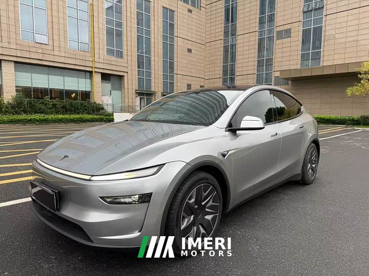Tesla Model Y L Long Range All-Wheel Drive - ავტომობილი ჩინეთიდან