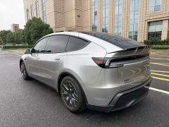 Tesla Model Y L Long Range All-Wheel Drive - ფოტო 7