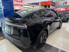 Tesla Model Y Rear-Wheel Drive - ფოტო 4