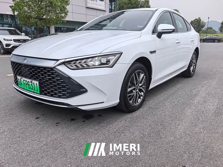 BYD Qin Plus Glory Edition DM-i 120KM Exceed - ავტომობილი ჩინეთიდან