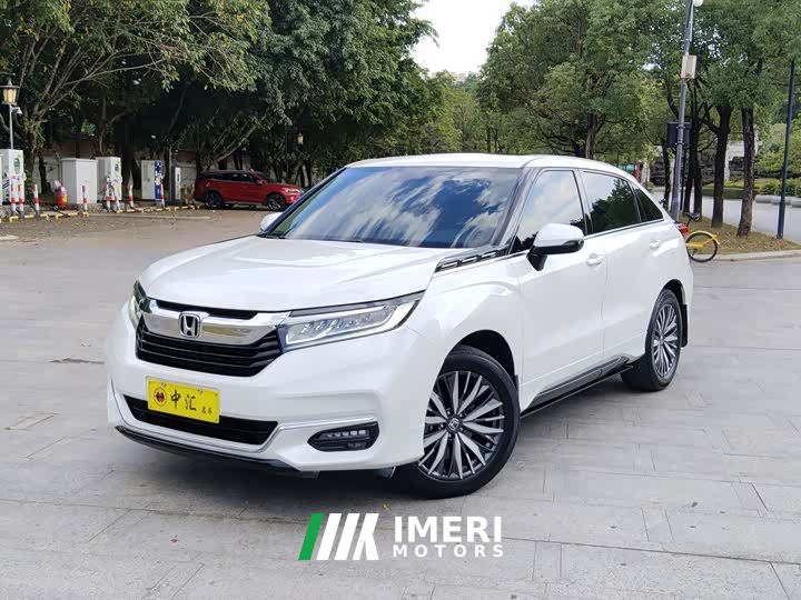 Honda CR-V 370TURBO Two-Wheel Drive Luxury