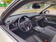 Honda CR-V 370TURBO Two-Wheel Drive Luxury - photo 11