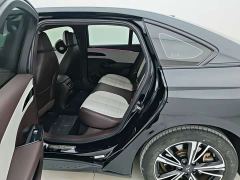 FAW Hongqi EH7 690 Pro Glory Edition - photo 12