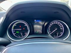 Toyota Camry Hybrid 2.5L HGVP Leading Edition - фото 10