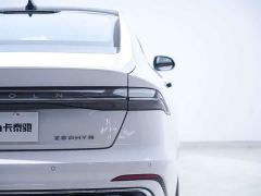 Lincoln Z 2.0T Premier - фото 18