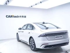 Lincoln Z 2.0T Premier - фото 19