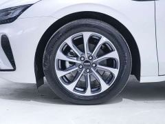 Lincoln Z 2.0T Premier - фото 8