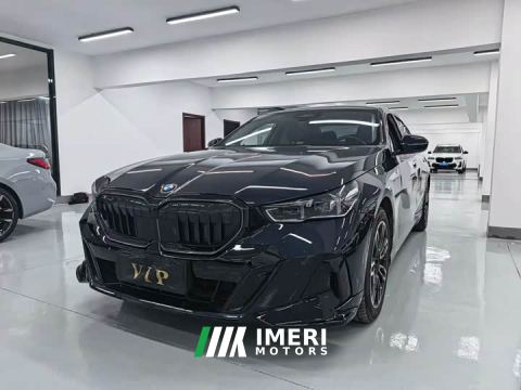 2025 BMW 5 Series 530Li Premier M Sport Package - автомобиль из Китая