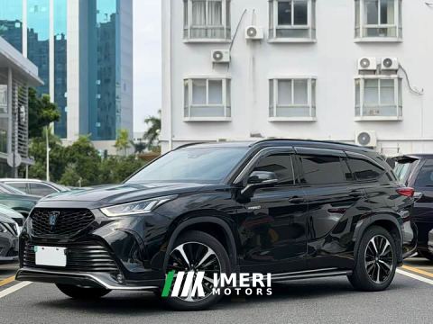 2022 Toyota Crown Venza 2.5L HEV AWD Premier - car from China