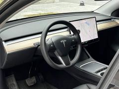 Tesla Model Y Standard Range RWD - фото 4