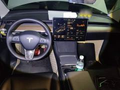 Tesla Model Y Long Range All-Wheel Drive - фото 5