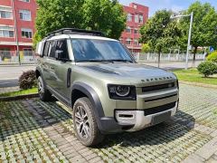 Land Rover Defender 110 P400 Dark Edition - фото 3