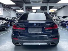 BMW 5 Series 525Li M Sport Package - ფოტო 17