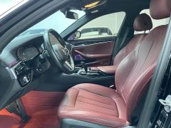 BMW 5 Series 525Li M Sport Package - ფოტო 4