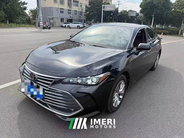 Toyota Avalon 2.5L Luxury - ავტომობილი ჩინეთიდან