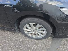 Toyota Camry Hybrid 2.5L HGVP Leading Edition - photo 8