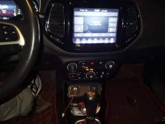 Jeep Compass 220T Automatic Elite Edition - ფოტო 9