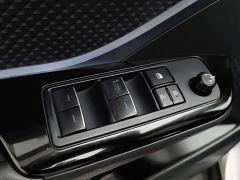 Toyota Yize IZOA 2.0L Yichi Edition - photo 9
