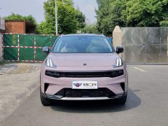 Lynk & Co 06 2021 1.5T Shero Pink Special Edition - ფოტო 2