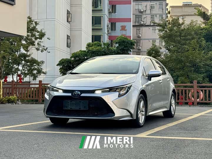 Toyota Corolla Hybrid 1.8H E-CVT Leading Edition