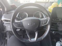 Volkswagen Viloran Mild Hybrid Redline 530T Automatic Luxury Edition (5 2 Seating) - фото 2