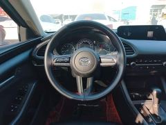 Mazda3 Axela 1.5L Automatic Comfort Sunroof Edition - фото 10