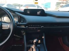 Mazda3 Axela 1.5L Automatic Comfort Sunroof Edition - фото 12