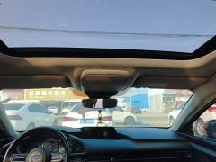 Mazda3 Axela 1.5L Automatic Comfort Sunroof Edition - фото 17