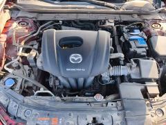 Mazda3 Axela 1.5L Automatic Comfort Sunroof Edition - фото 19