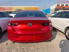 Mazda3 Axela 1.5L Automatic Comfort Sunroof Edition - фото 5