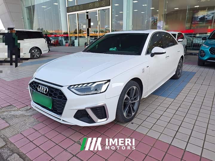 Audi A4L 40 TFSI Fashion Dynamic