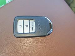 Honda Elystar Sharp Hybrid 2.0L Pure Elegance National VI - фото 8