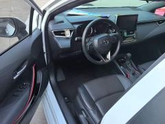 Toyota Corolla Hybrid 1.8H E-CVT Sport - фото 15