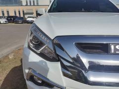 Lynk & Co Isuzu mu-X 1.9T Diesel Automatic 4WD Sport 7-Seater China VI - photo 8