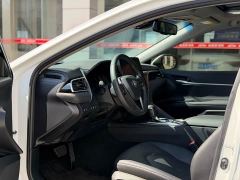 Toyota Camry 2.5G Luxury - ფოტო 6