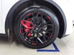 Tesla Model Y Rear-Wheel Drive - ფოტო 6