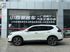 Nissan Qashqai 2.5L CVT 4WD XL ITS 3-Row 7-Seat Luxury Premier Edition - фото 2