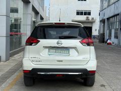 Nissan Qashqai 2.5L CVT 4WD XL ITS 3-Row 7-Seat Luxury Premier Edition - фото 4