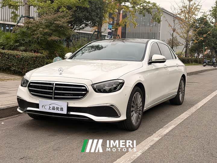 Mercedes-Benz E-Class E 300 L Fashion Edition - автомобиль из Китая