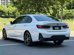 BMW 3 Series 325Li M Sport Package - ფოტო 9