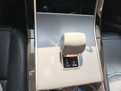 Land Rover Range Rover Velar 250PS Dynamic SE - ფოტო 10