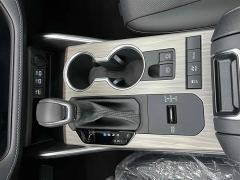 Toyota Highlander Dual-Engine 2.5L 4WD Supreme Edition 7-seater - photo 16