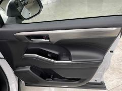 Toyota Highlander Dual-Engine 2.5L 4WD Supreme Edition 7-seater - photo 19