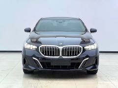 BMW 5 Series 530Li Luxury M Sport Package - фото 2