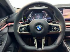 BMW 5 Series 530Li Luxury M Sport Package - фото 9