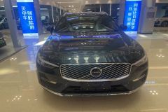Volvo XC60 B5 AWD Smart Remote Luxury Edition - photo 3