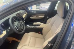 Volvo XC60 B5 AWD Smart Remote Luxury Edition - photo 9
