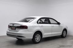Jetta VA3 1.5L Manual Entry-Level - ფოტო 2